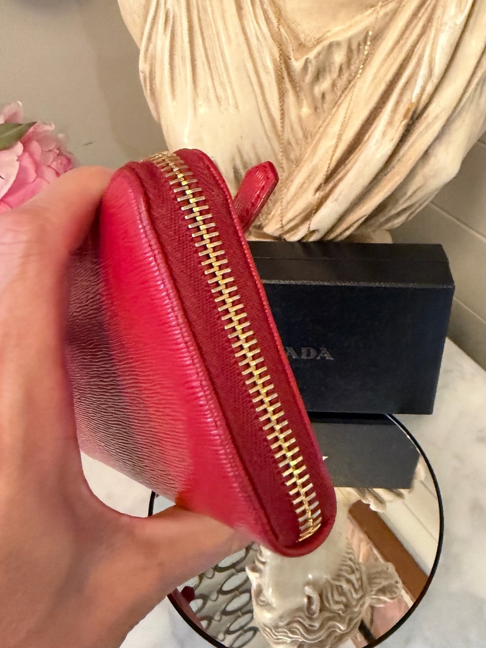 Prada Epi leather Red Textured Zip-Around Wallet with Gold Logo - Picture 6 of 17